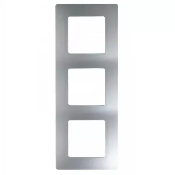 картинка Рамка 3-пост. алюминий Etika от магазина Электротехника