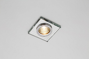 картинка Светильник MR-16 GU5.3 встр. огран. стекло прозрачный квадр. CRYSTAL 51 Max Light !!! от магазина Электротехника