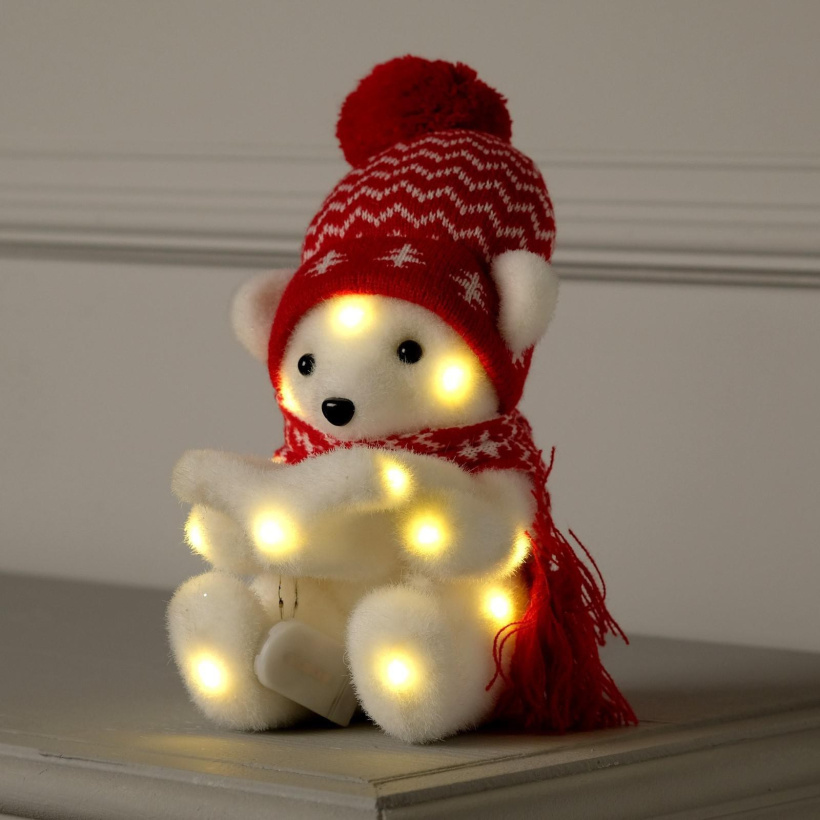 картинка Светодиодная фигура «Медвежонок в шапке» 10×18×10см флок батарейки н/к CR2032х2 свет тёплый от магазина Электротехника