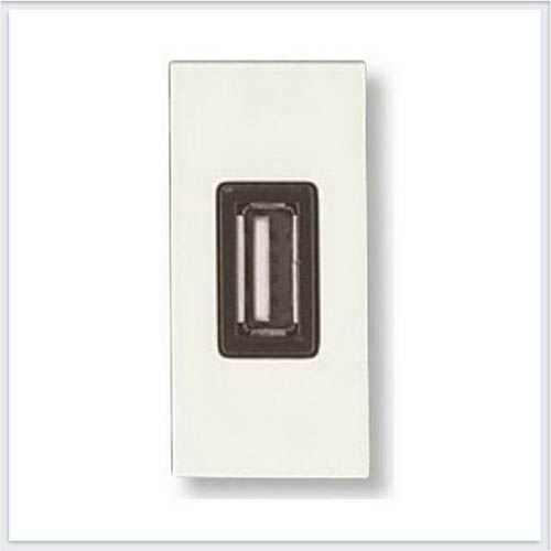 картинка Розетка USB 1 мод, бел, Zenit ABB от магазина Электротехника