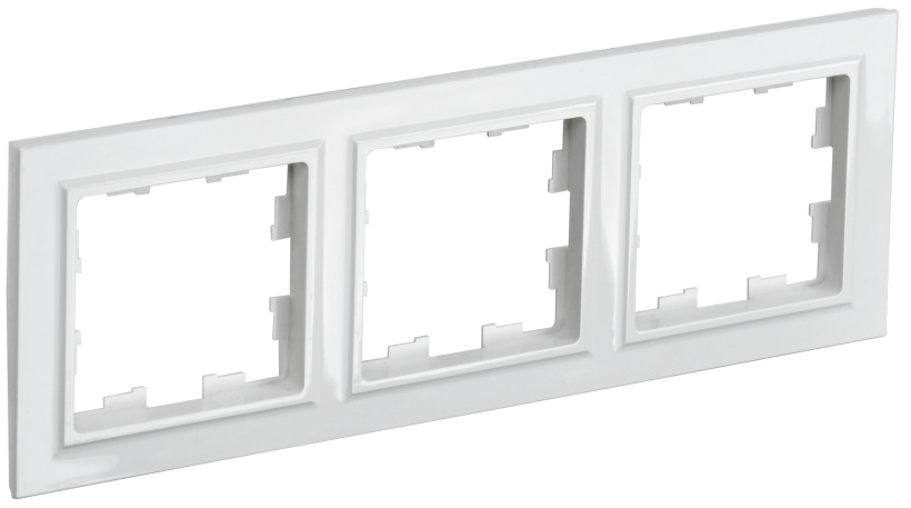 картинка Рамка 3-пост. белый BRITE от магазина Электротехника
