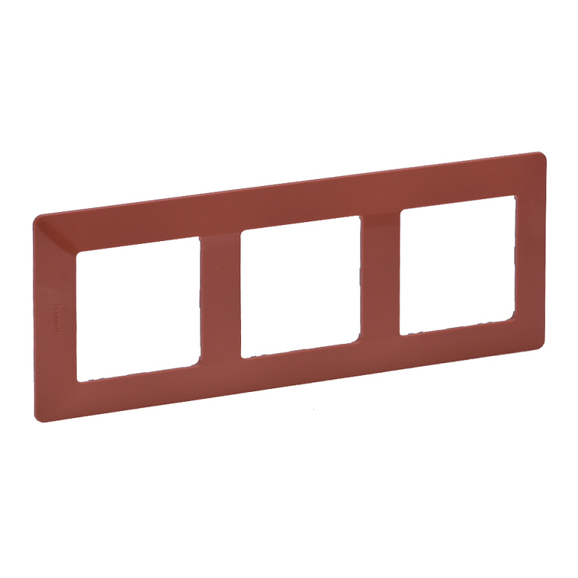 картинка Рамка 3-пост. Терракота Valena LIFE от магазина Электротехника