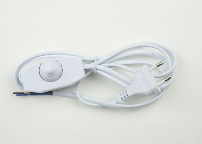 картинка Шнур сетевой с вилкой и выключателем с диммером белый Uniel от магазина Электротехника